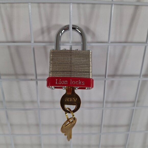 Lion Lock Keyed-Alike Padlock w/ 1.25" Shackle, 2 Keys Hardened Steel Case - Picture 14 of 16